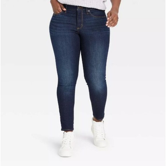 Universal Thread Women's Dark Wash Mid-Rise Skinny Jeans Blue 2/26R - Picture 1 of 8